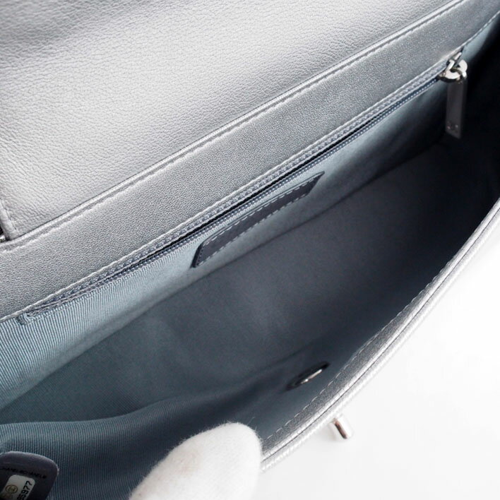 Chanel Women's Shoulder Bag