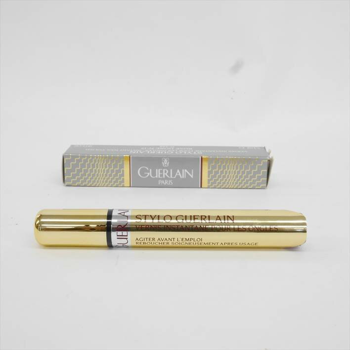 GUERLAINゲランネイルポリッシュNO,15ROSEDOREN288【未使用アウトレット】