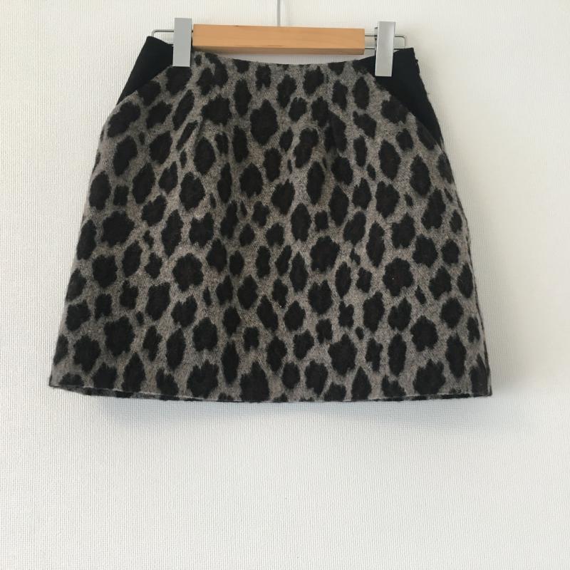 FREDY&GLOSTER フレディアンドグロスター ミニスカート スカート Skirt Mini Skirt, Short Skirt【USED】【古着】【中古】10001327