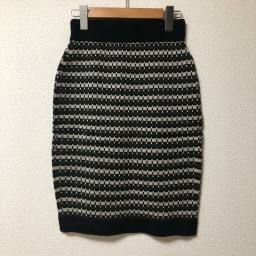 DONA MARIE ドナマリー ひざ丈スカート スカート Skirt Medium Skirt【USED】【古着】【中古】10005041 DONA MARIE ドナマリー ひざ丈スカート スカート Skirt Medium Skirt【USED】【古着】【中古】10005041