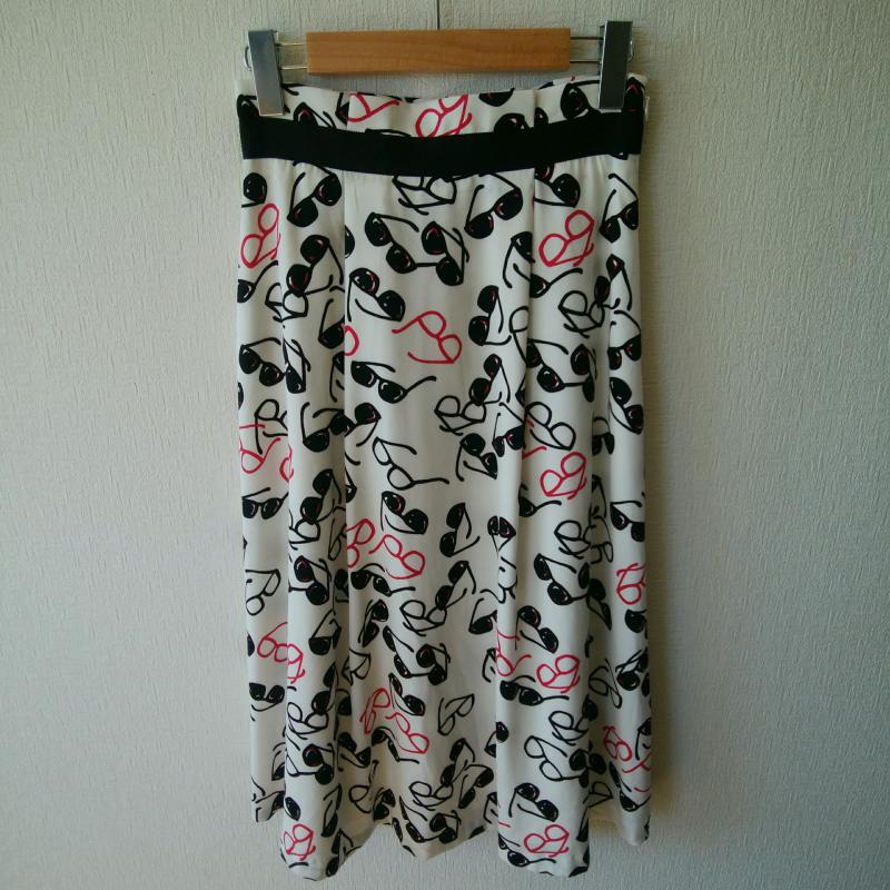 饷㤨INDIVI ǥ Ҥ楹  Skirt Medium SkirtUSEDۡڸۡš10016086פβǤʤ561ߤˤʤޤ