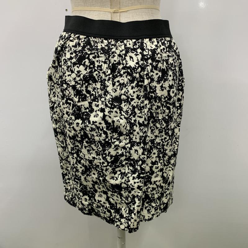 クラシカのYECCA VECCA イェッカ ヴェッカ スカート スカート【USED】【古着】【中古】10023102｜アングル3