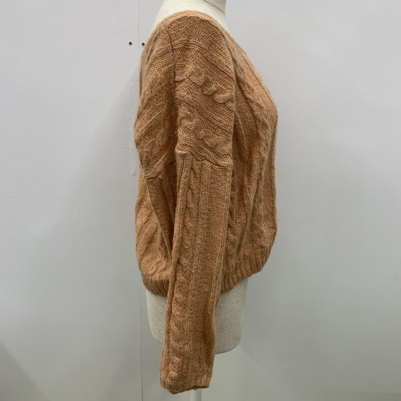 クラシカのdazzlin ダズリン 長袖 ニット、セーター Knit, Sweater 無地 ケーブル編み【USED】【古着】【中古】10032005｜アングル2