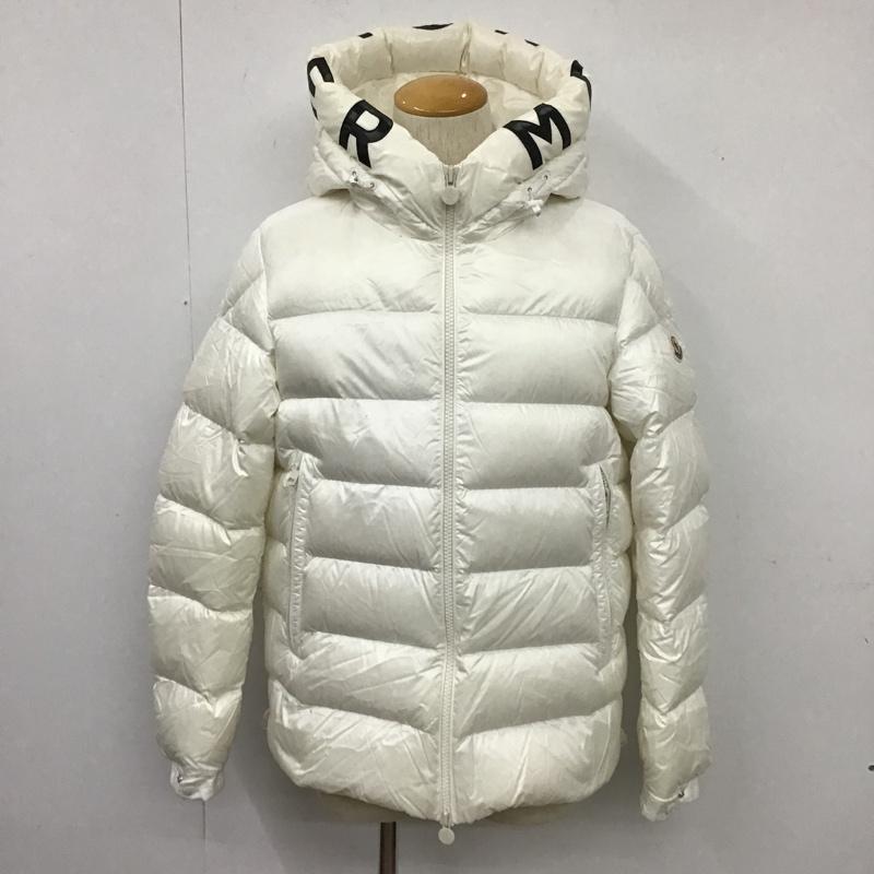 MONCLER モンクレール ジャンパー、ブルゾン ジャケット、上着 Jacket ジップアップジャケット ダウンジャケット カジュアルジャケット アウター【USED】【古着】【中古】10103333の商品画像