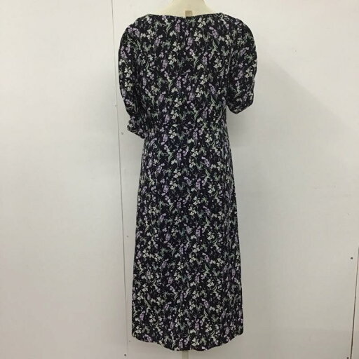 index インデックス ロングスカート ワンピース One-Piece Long Skirt 半袖ロングワンピース 総柄 花柄 フレアスカート【USED】【古着】【中古】10111501