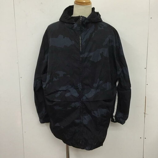 VALENTINO ヴァレンティノ ジャケット、ブレザー ジャケット、上着 Jacket ジップアップジャケット ジャンパー ジャケット ナイロンジャケット アウター【USED】【古着】【中古】10124519