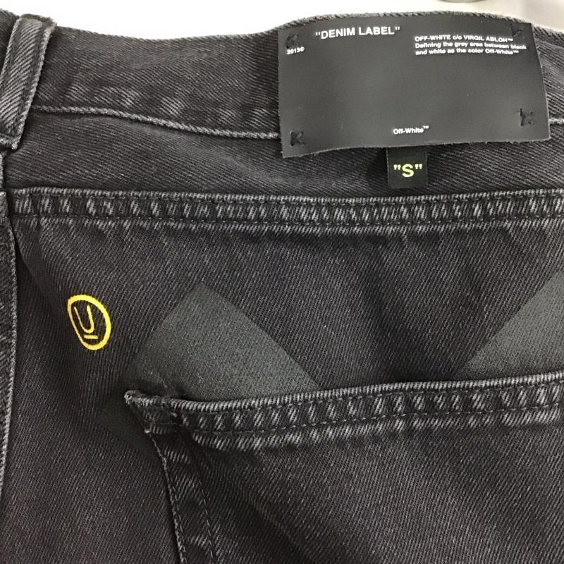 Off-White オフホワイト デニム、ジーンズ パンツ Pants, Trousers Denim Pants, Jeans omya027g9812011 UNDERCOVER デニムパンツ スリムパンツ【USED】【古着】【中古】10126257