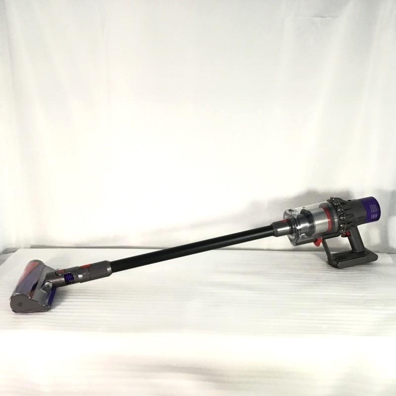 【中古品】 ダイソン / Dyson Dyson Cyclone V10 Fluffy SV12 FF LF BK サイクロン／コードレス スティッククリーナー 2022年製 T8N-JP-RMR4166A 約3.5時間 最長60分2 (パワーモード1で非モーター 駆動ツールを使用時) 2.58kg 30017901