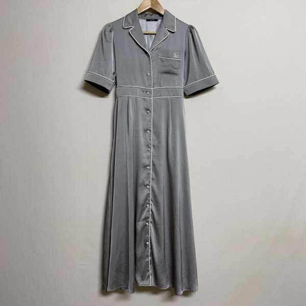 イートミー EATME パイピング 刺繡ロゴ ショートスリーブ オープンカラー サテンマキシワンピース 264006 S【USED】【古着】【中古】50094102