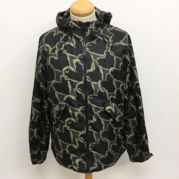 ピーエスポールスミス 51F11-310-02 Chain-Link Heart Print Shirt 総柄プリント ナイロンパーカー チェーンリンクプリント ナイロンジャケット メンズ L【USED】【古着】【中古】50110055
