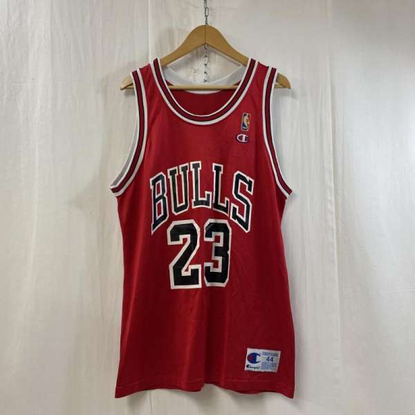 ヴィンテージ 90s CHAMPION USA製 NBA CHICAGO BULLS バスケユニフォーム レッド SIZE:44 メンズ - ISI..