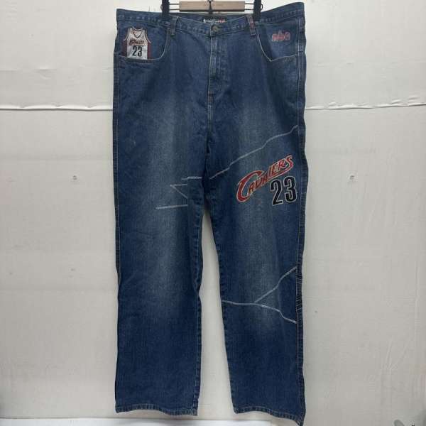 【激レア】UNK NBA LAKERS デニム　ジーパン 激レア】UNK NBA LAKERS デニム ジーパン Vintage UNK Jeans
