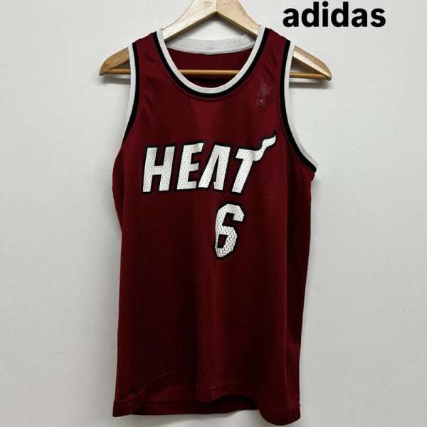 アディダス NBA HEAT JAMES 6 バスケットボールタンクトップ メンズ - ISItems【USED】【古着】【中古..