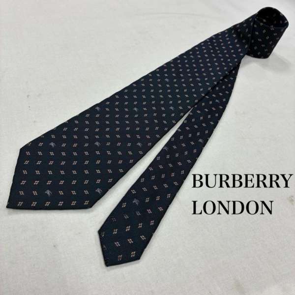 バーバリーロンドン ホース ロゴ 総柄 日本製 アラ商事 シルク ネクタイ メンズ - ISItems【USED】【古..