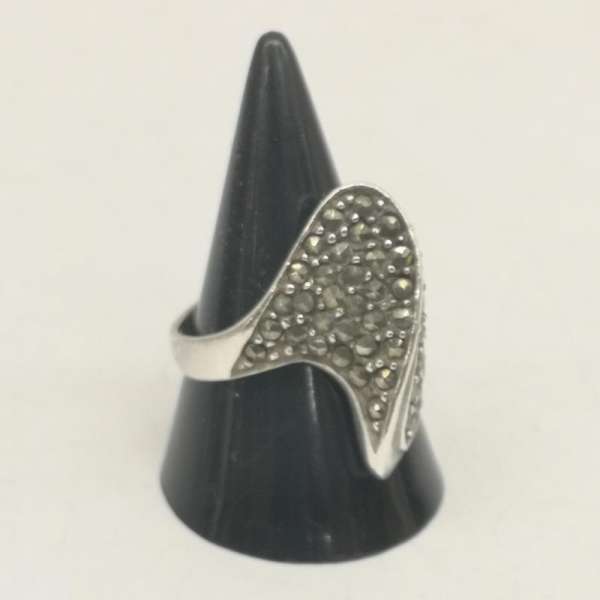 シルバー （925） ラインストーン アンティーク シルバー リング 指輪 16号 メンズ - ISItems【USED】..