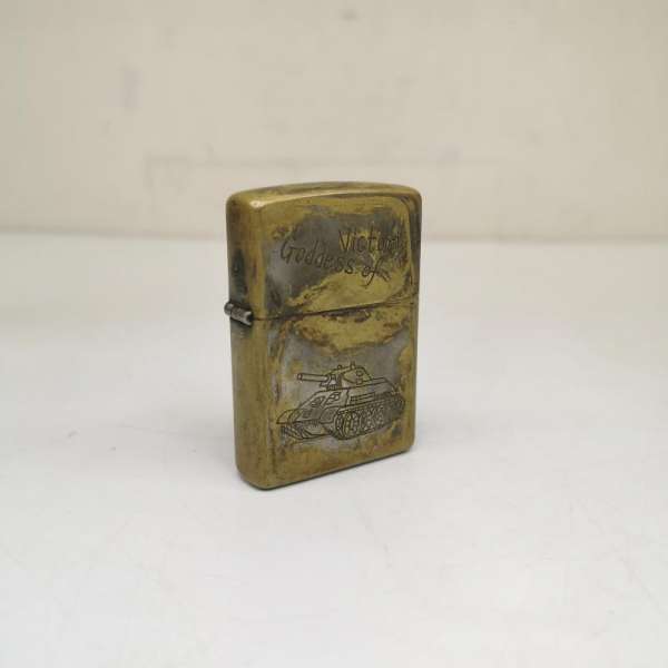 古着 ZIPPO Goddess of Victory 戦車柄 オイル ライター メンズ - ISItems【USED】【古着】【中古】501..
