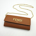 フェンディ FENDI チェーン付きウォレット フラップ長財布 8M0477 ゴールド金具 レディース 長財布 ブラウン キャメル 茶色 ショルダーバッグ　チェーンウォレット