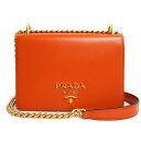 【未使用　展示品】プラダ PRADA 2way チェーン ショルダーバッグ 斜め掛け サフィアーノ ヴェルニーチェ レザー アランチャ オレンジ 橙 ゴールド金具 1BD133