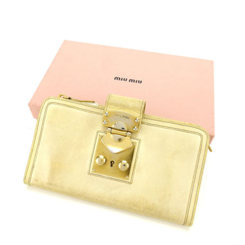 【スプリングセール30％OFF】ミュウミュウ 長財布 ファスナー付き長財布 キーロック ベージュ×ゴールド miumiu 長サイフ サイフ 収納 ユニセックス 小物 【ミュウミュウ】 T12190 【中古】