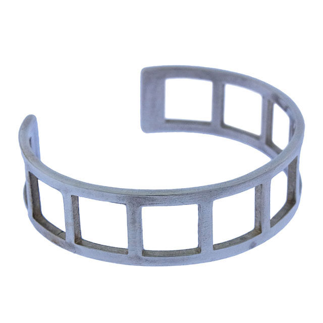 【Fashion Special Fair 30%OFFクーポン】グッチ ブレスレット ブランドブレスレット ブレスレット バングル アクセサリー シルバー ク...