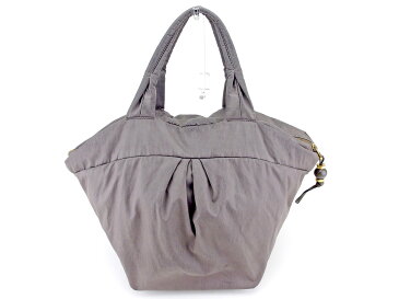 【中古】 マークバイマークジェイコブス MARC BY MARC JACOBS トートバッグ ハンドバッグ ロゴプレート レディース メンズ グレー 灰色 プレゼント バック ブランド 人気 収納 在庫一掃 1点物 兼用 男性 女性 良品 夏 L2762