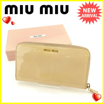 【中古】 【送料無料】 ミュウミュウ miu miu 長財布 ラウンドファスナー レディース リボンモチーフ ベージュ×ゴールド×パープル パテントレザー 人気 Y6131