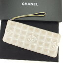 【春の大感謝祭 30％OFF】シャネル ポーチ 化粧ポーチ ニュートラベルライン ベージュ キャンバス×レザーCHANEL レディース プレゼント 贈り物 オシャレ 大人 ファッション 【シャネル】 T4904 【中古】