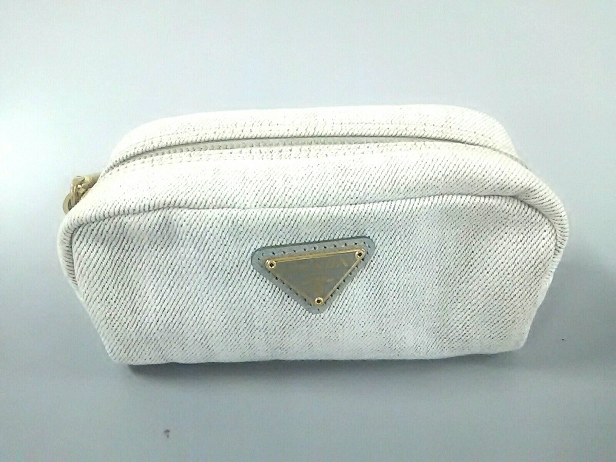 PRADA(プラダ) ポーチ - 白×ライトグレー デニム×レザー【20200124】【中古】【dfn】