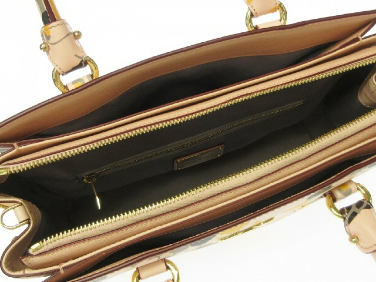 日本製 Salvatoreferragamo サルバトーレフェラガモ ハンドバッグ美品 ベッキー ガンチーニ ピンク イエロー マルチ レザー 新着 Salvatoreferragamo サルバトーレフェラガモ ハンドバッグ美品 ベッキー ガンチーニ ピンク イエロー マルチ レザー 国内配送