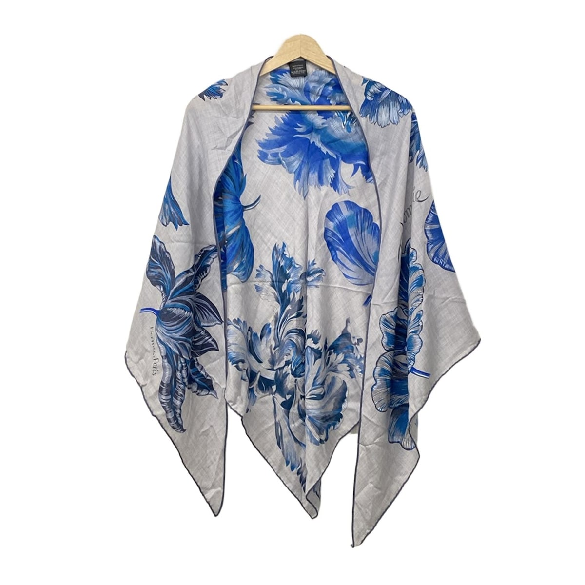 【中古】HERMES(エルメス) トライアングルジェアン ストール(ショール) Tulip Mania/チューリップマニア ライトグレー×ブルー×マルチ カシミヤ、シルクのサムネイル