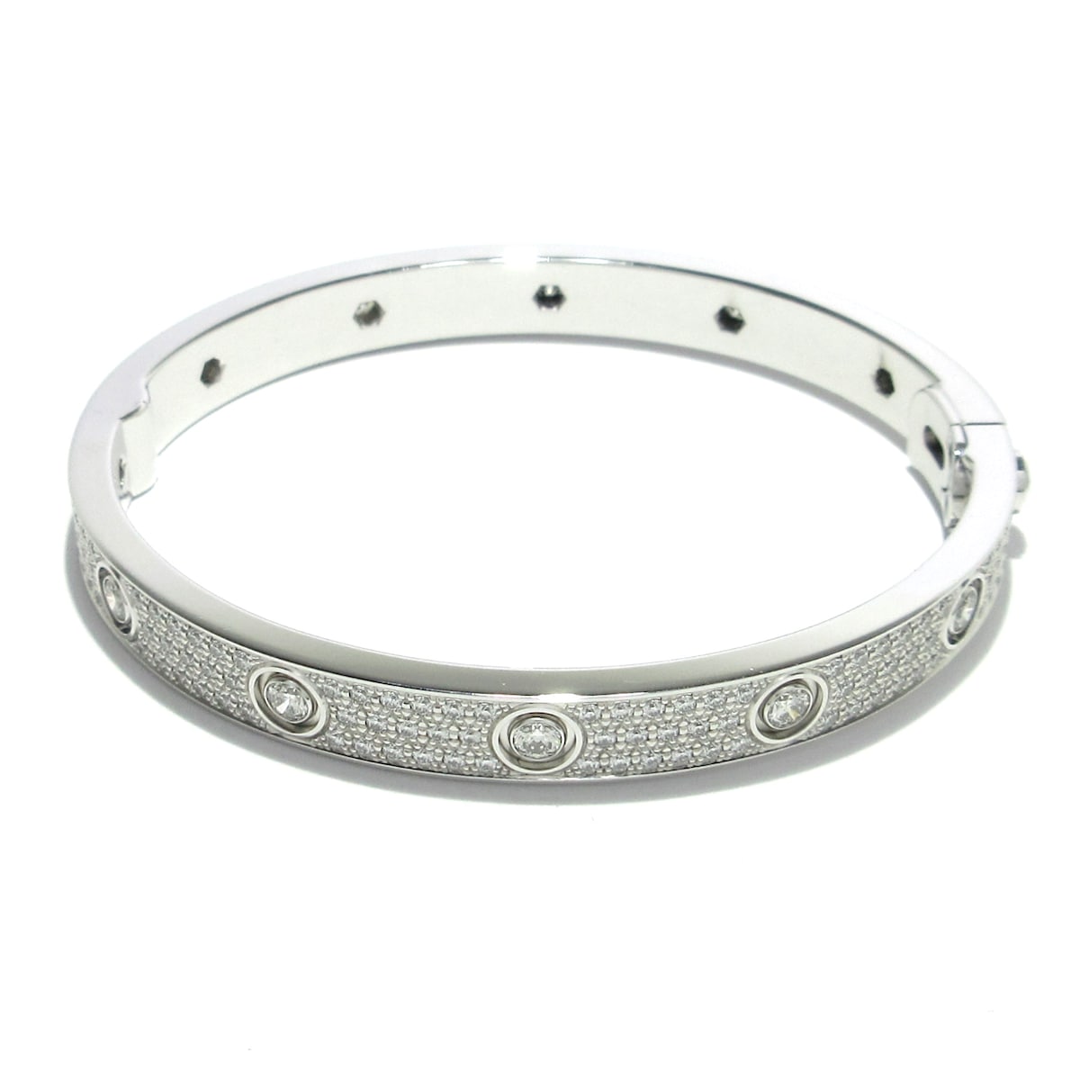 【新着】【中古】Cartier(カルティエ) ラブブレスパヴェフルダイヤ バングル パヴェダイヤ/ダイヤ計3.15カラット/サイズ17 K18WG×ダイヤモンドのサムネイル