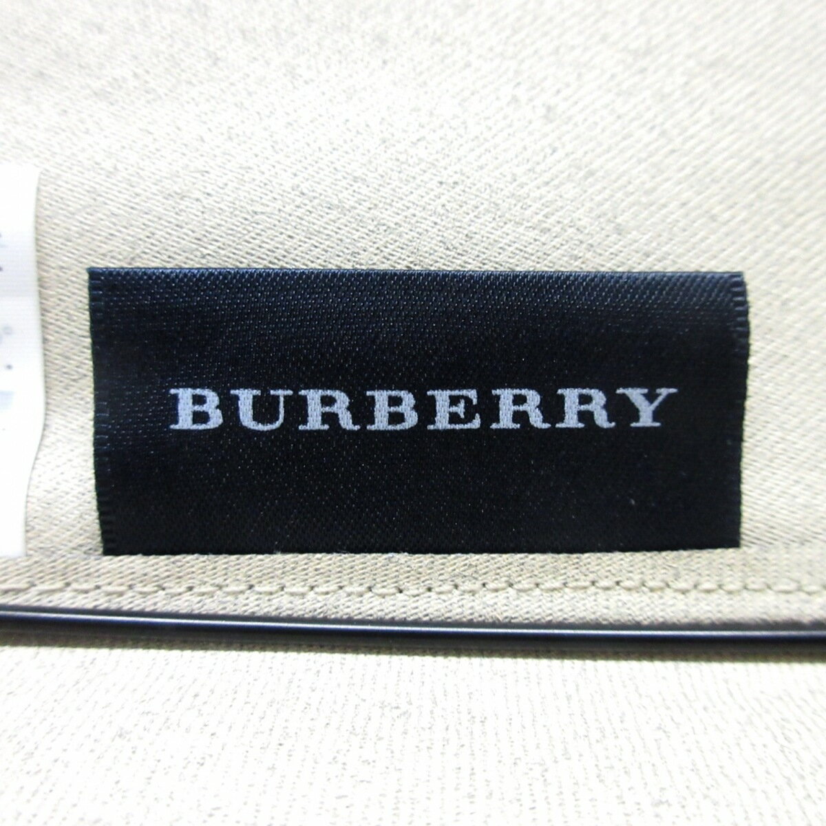 【新着】【中古】Burberry(バーバリー) 折りたたみ傘 ボーダー グレー×ライトグレー 化学繊維