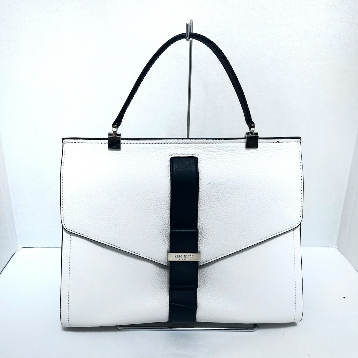 【中古】Kate spade(ケイトスペード) ハンドバッグ 白×黒 レザー