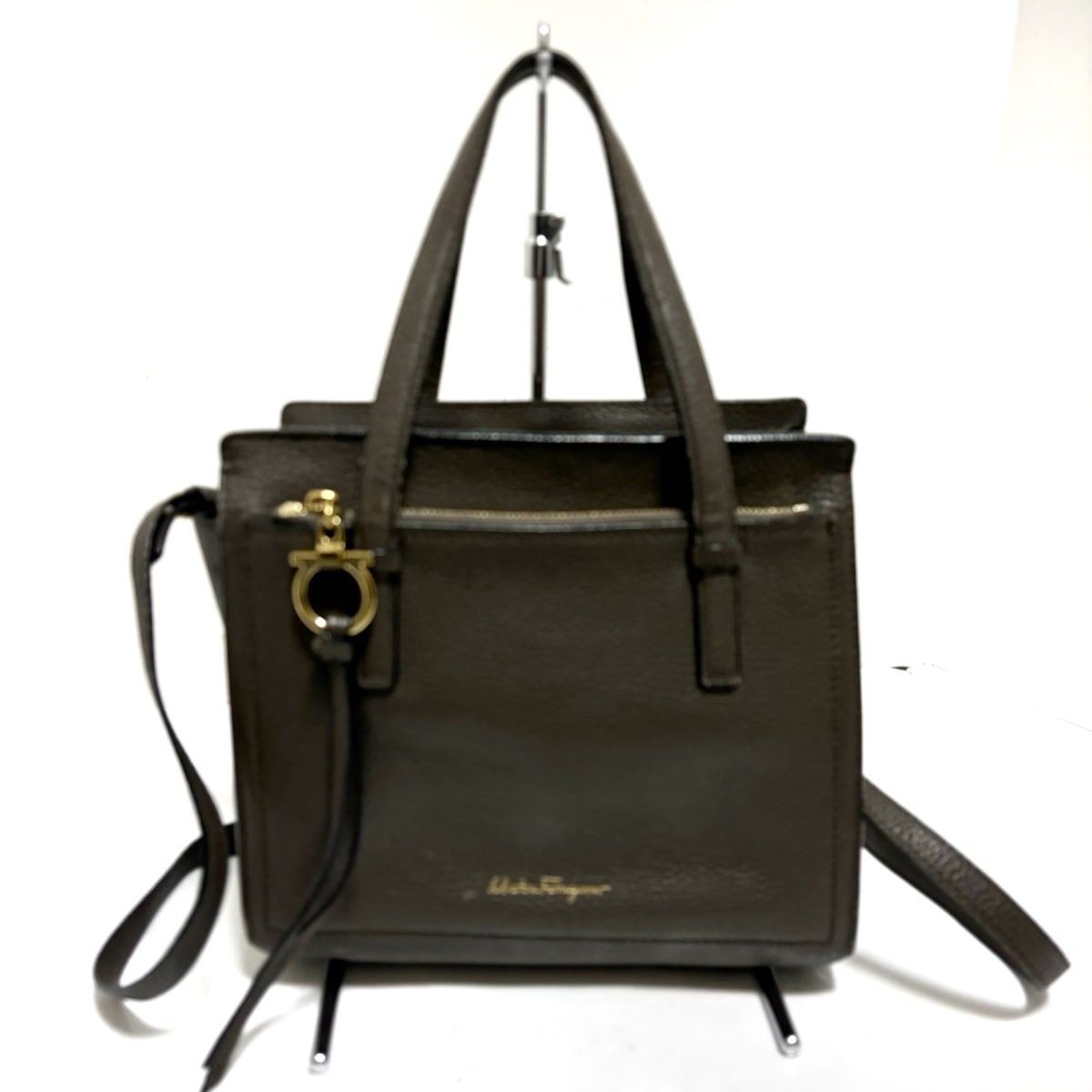 【中古】SalvatoreFerragamo(サルバトーレフェラガモ) エイミー ハンドバッグ ダークグレー レザー