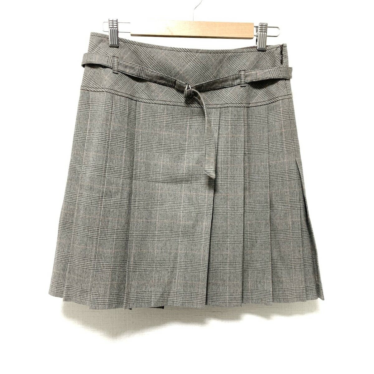 【中古】Burberry Blue Label(バーバリーブルーレーベル) ミニスカート チェック柄/プリーツ グレー×ダークグレー×ピンク