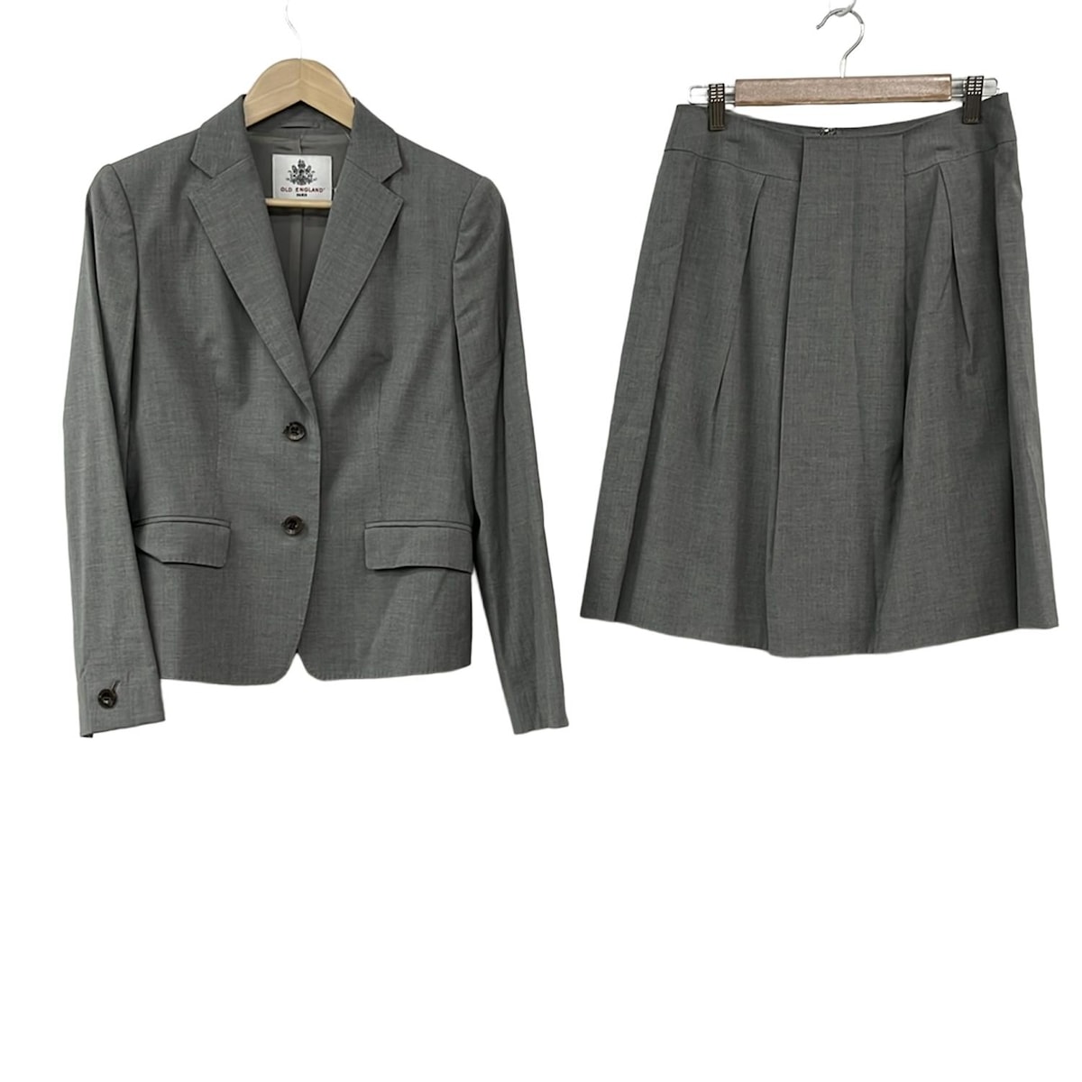 【中古】OLD ENGLAND(オールドイングランド) スカートスーツ ライトグレー