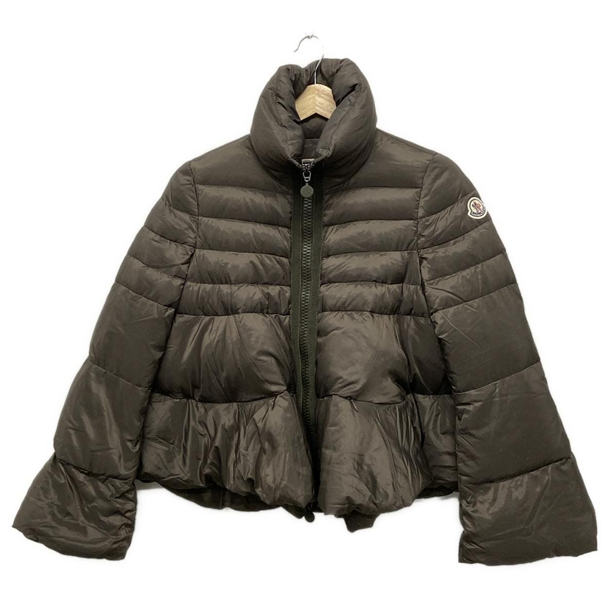 MONCLER】sacaiコラボ SEIRAダウンジャケットフリル XS MONCLER】sacaiコラボ SEIRAダウンジャケットフリル XS
