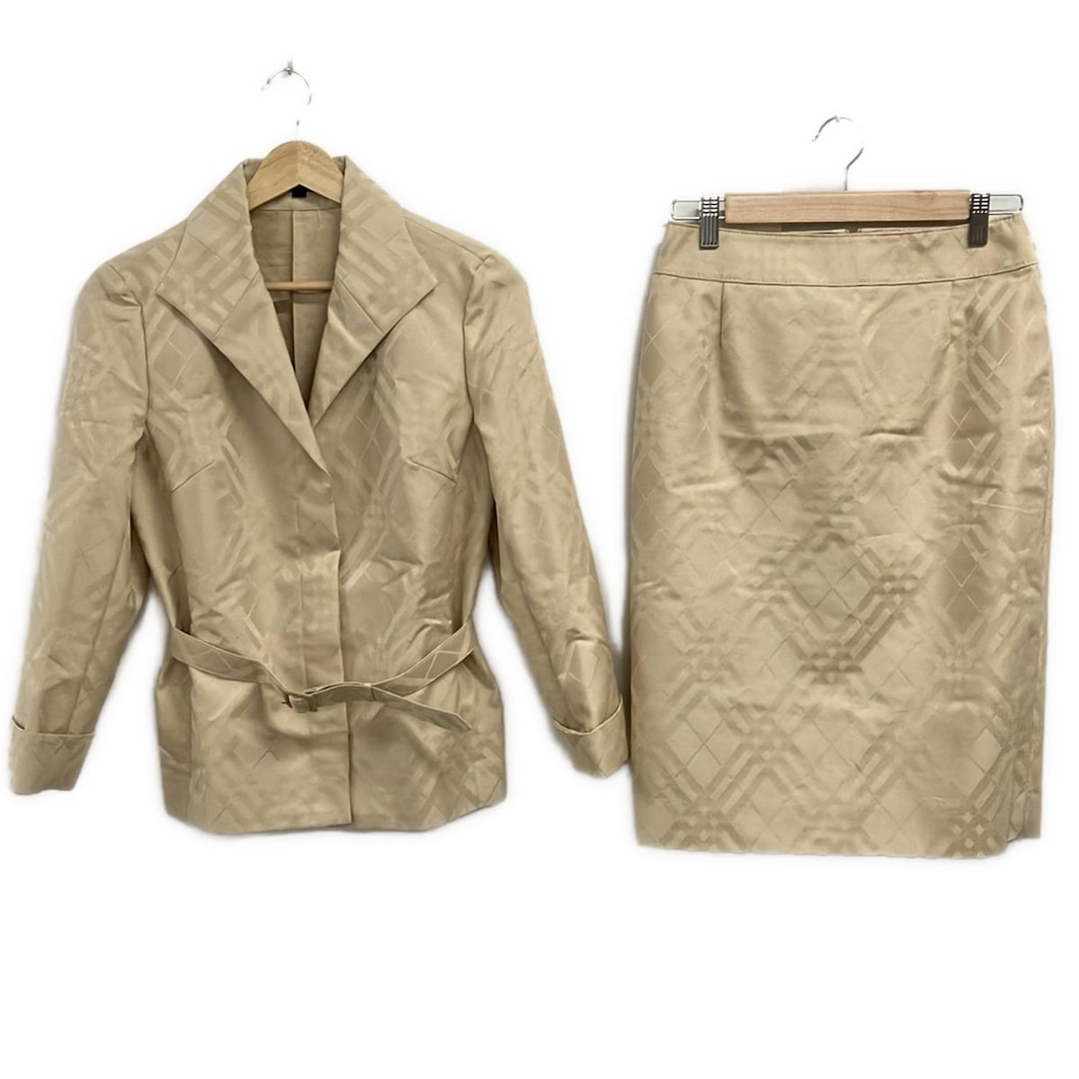 【中古】Burberry LONDON(バーバリーロンドン) スカートスーツ チェック柄 ベージュ