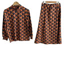 【中古】DoCLASSE(ドゥクラッセ) スカートセットアップ オレンジ×ブルー×マルチ