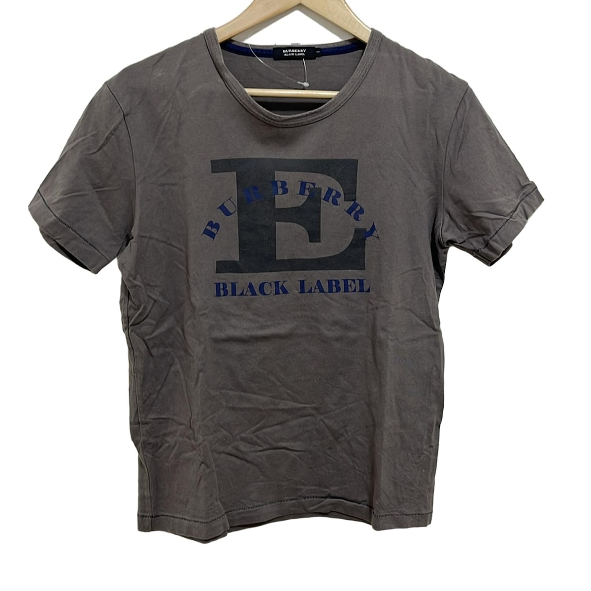 相談中バーバリー ロゴ入り Tシャツ 黒 ブラック ノバチェック s 相談中バーバリー ロゴ入り Tシャツ 黒 ブラック ノバチェック