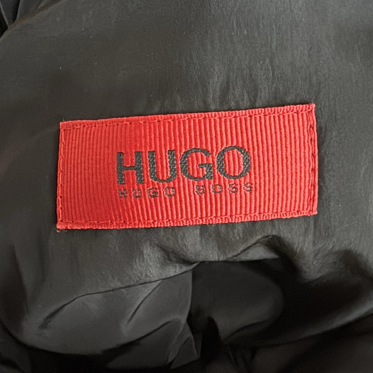 【中古】HUGOBOSS(ヒューゴボス) コート 長袖/ジップアップ/中綿/冬 レッド