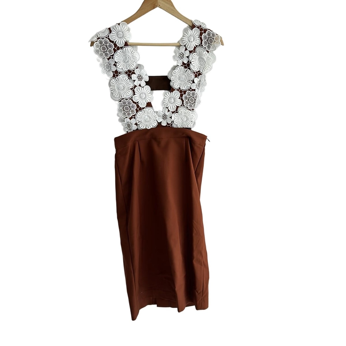 【中古】Chesty(チェスティ) ロングスカート レース/フラワー(花)/釣りスカート ブラウン×白