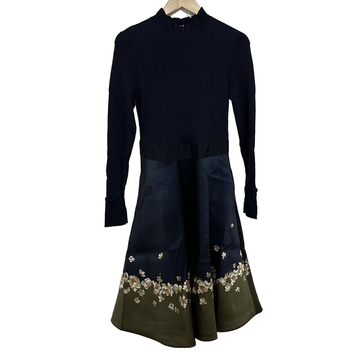 【中古】TED BAKER(テッドベイカー) ワンピース ハイネック/長袖/ロング/ニット/花柄 ダークネイビー×カーキ×マルチ