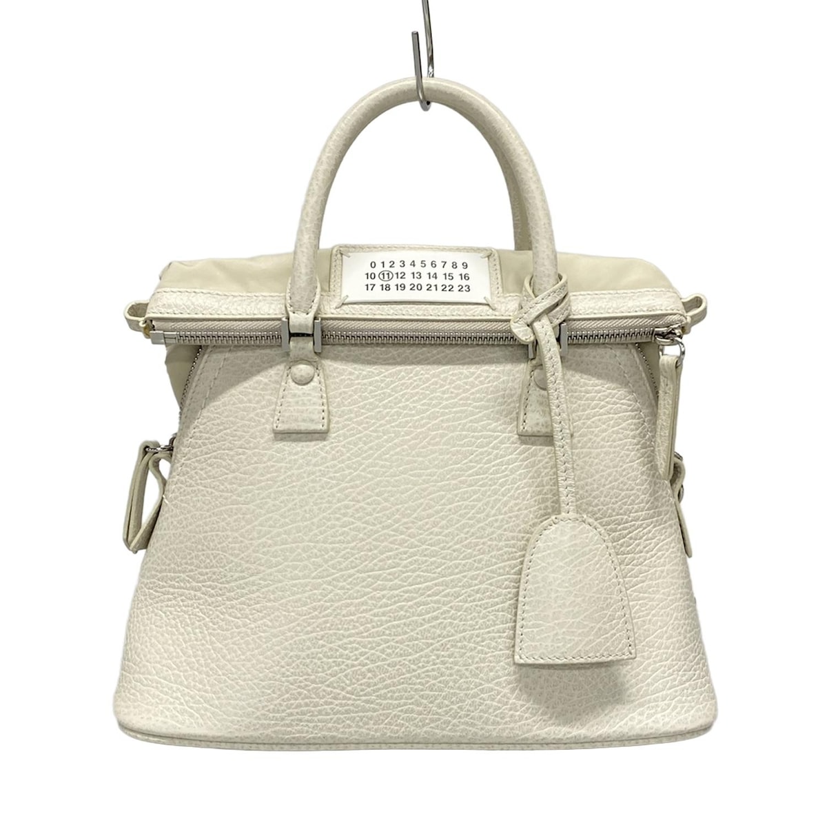 【中古】Maison Margiela(メゾンマルジェラ) 5AC ミニ ハンドバッグ アイボリー レザーのサムネイル