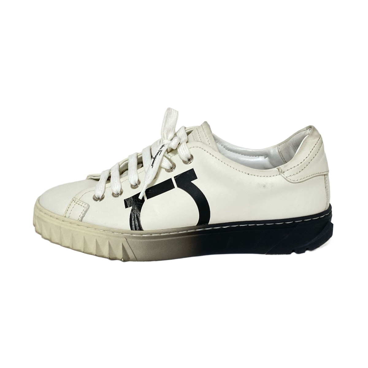 Salvatore Ferragamo☆カーフスキン ホワイト スニーカー MENS Salvatore Ferragamo☆カーフスキン ホワイト スニーカー MENS