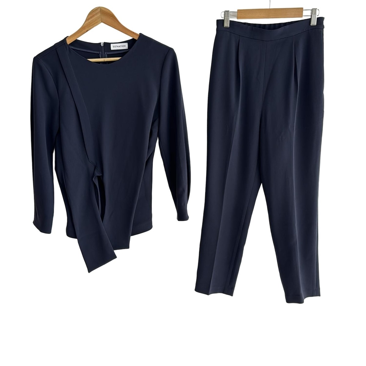 ESTNATION ネイビー スカートスーツ 上下セット ESTNATION - エストネーション スーツ セットアップ ジャケット