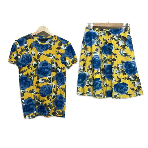 【中古】MARC BY MARC JACOBS(マークバイマークジェイコブス) スカートセットアップ 花柄 ブルー×ダークイエロー×マルチ 【中古】MARC BY MARC JACOBS(マークバイマークジェイコブス) スカートセットアップ 花柄 ブルー×ダークイエロー×マルチ