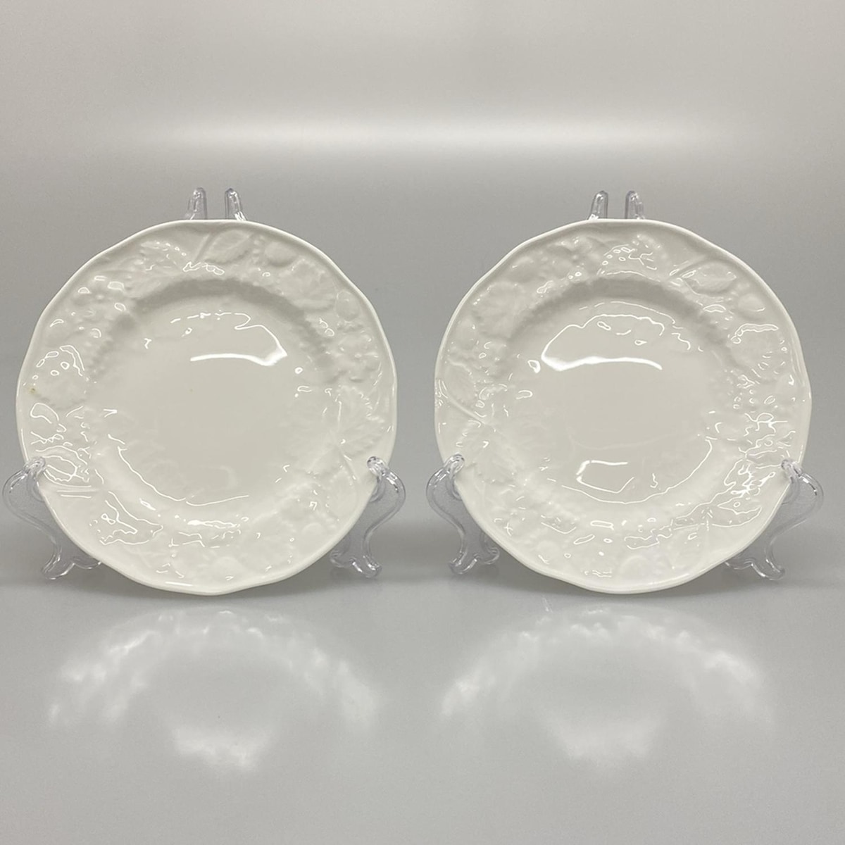 【中古】WEDG WOOD(ウェッジウッド) 小物 プレート×2点 白