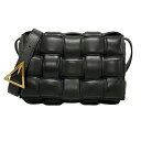 【中古】BOTTEGA VENETA(ボッテガヴェネタ) パデッド カセット ショルダーバッグ 黒 ラムスキン