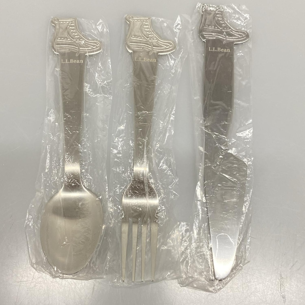 【中古】L.L.Bean(エルエルビーン) 食器 スプーン×1点/フォーク×1点/ナイフ×1点/シューズ シルバー